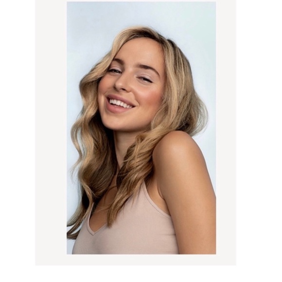 Aveda Texture Tonic Spray. - Picture 4 of 5